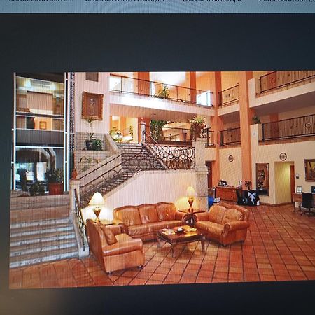 Barcelona Suites Альбукерке Экстерьер фото